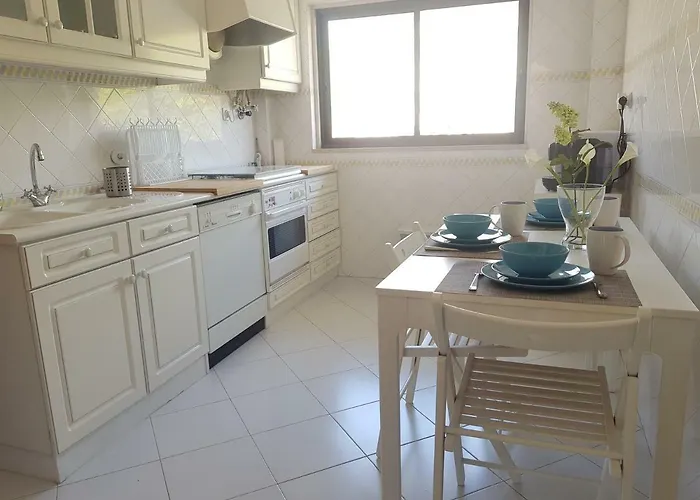 Ocean - With Swimming Pool Apartment Cascais