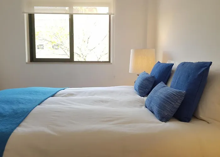 Ocean - With Swimming Pool *