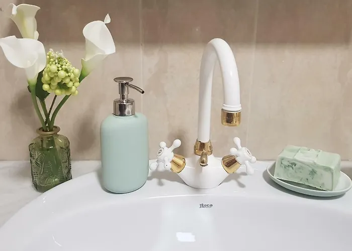 Ocean - With Swimming Pool